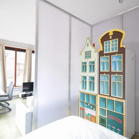 Apartment Nth *